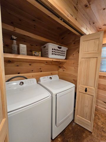 3189 Brownsville Road, Greers Ferry, AR 72067