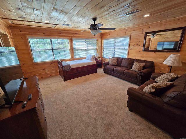 3189 Brownsville Road, Greers Ferry, AR 72067