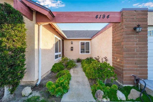 4194 Paseo De Plata, Cypress, CA 90630