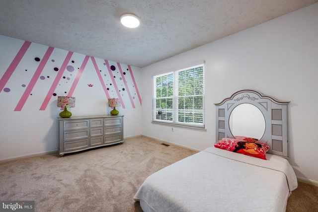 5202 STURGEON CT, Waldorf, MD 20603