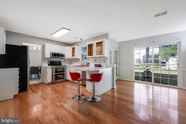 5202 STURGEON CT, Waldorf, MD 20603