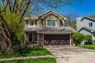 448 53rd Place, West Des Moines, IA 50266