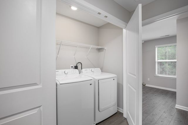 326 Kristen Ct, Columbia, TN 38401