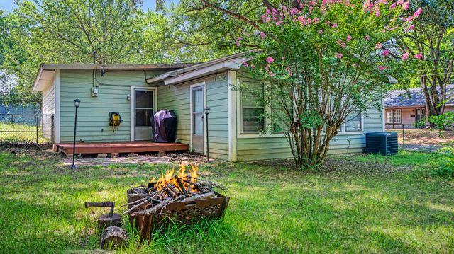 1003 15th Street SE, Paris, TX 75460