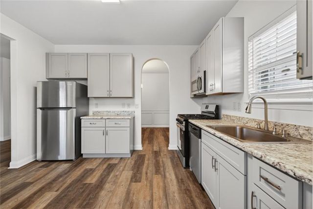 6120 Hemperly Road, Atlanta, GA 30349