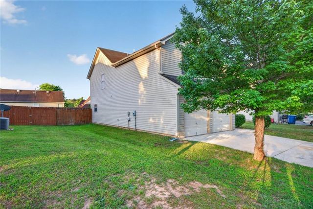 6120 Hemperly Road, Atlanta, GA 30349