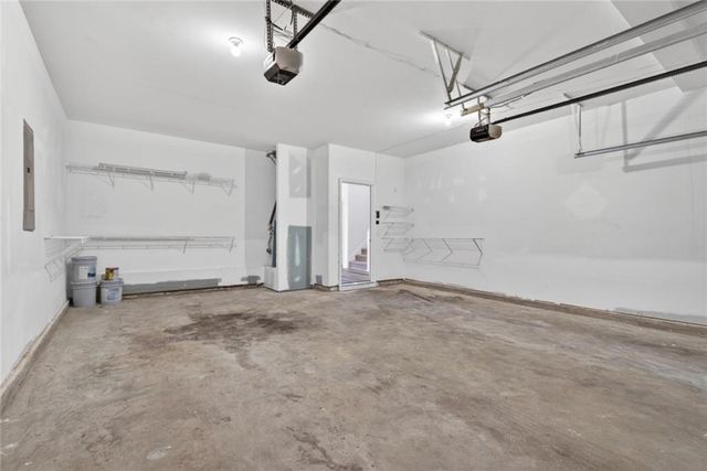 6120 Hemperly Road, Atlanta, GA 30349