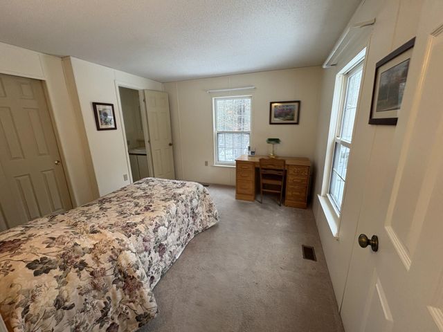 7 Kenyann Drive, Wolfeboro, NH 03894