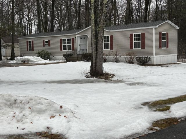 7 Kenyann Drive, Wolfeboro, NH 03894