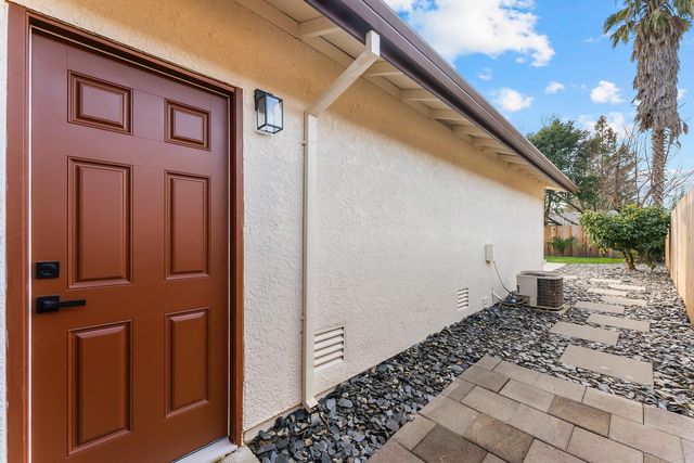 7757 Wooddale Way, Citrus Heights, CA 95610