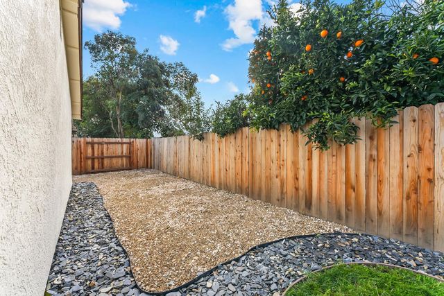 7757 Wooddale Way, Citrus Heights, CA 95610