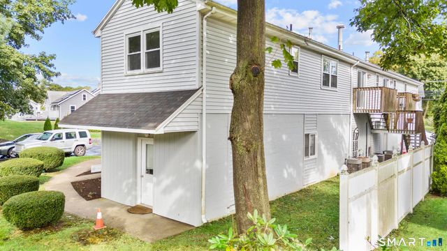 184 Maple Street, Branford, CT 06405