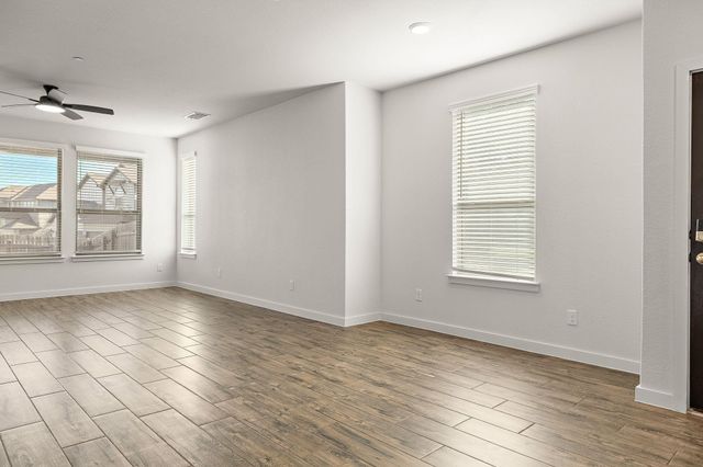 2500 FOREST CREEK DR 201, Round Rock, TX 78664