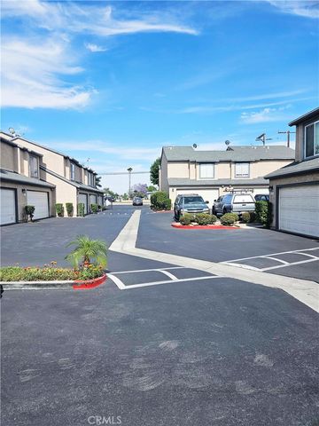 675 N Lark Ellen Avenue, Covina, CA 91722