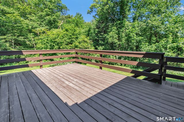 69 Forest Road, Monroe, CT 06468