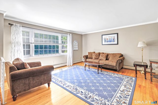 69 Forest Road, Monroe, CT 06468