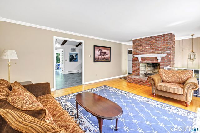 69 Forest Road, Monroe, CT 06468