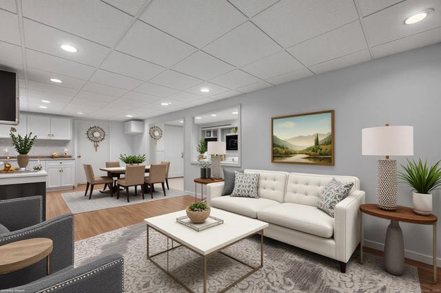 18 Roma Avenue, Waterbury, CT 06708