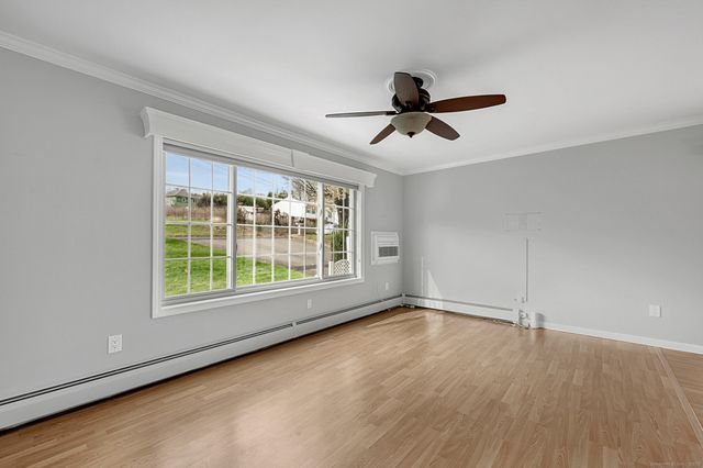 18 Roma Avenue, Waterbury, CT 06708