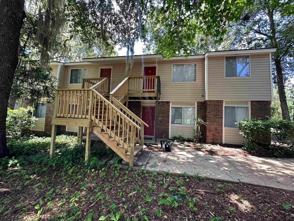1411 Shallow Brook, Tallahassee, FL 32301
