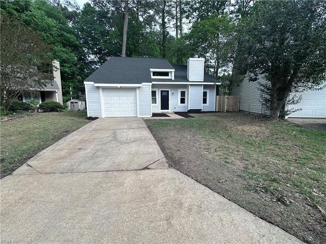 737 Longleaf LN, Newport News, VA 23608