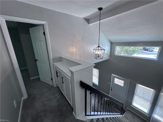 737 Longleaf LN, Newport News, VA 23608