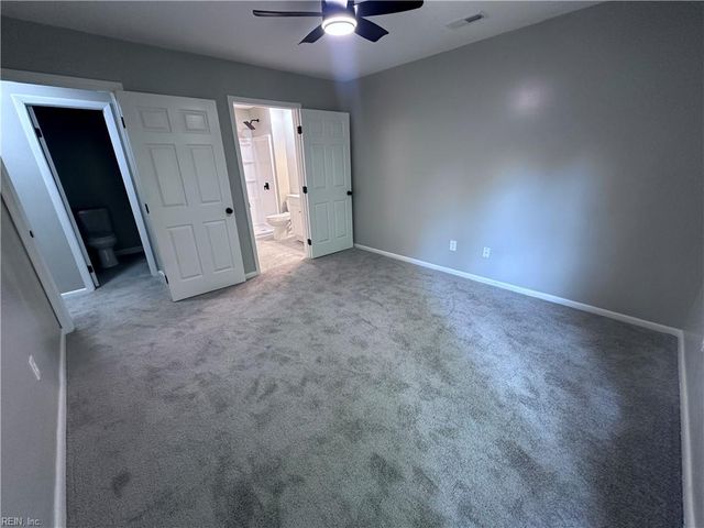 737 Longleaf LN, Newport News, VA 23608