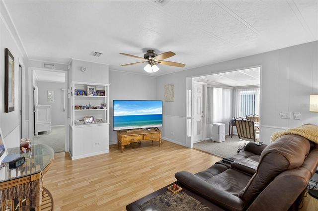 652 LA SALA, North Port, FL 34287