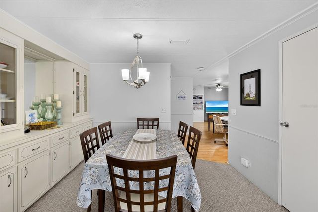 652 LA SALA, North Port, FL 34287