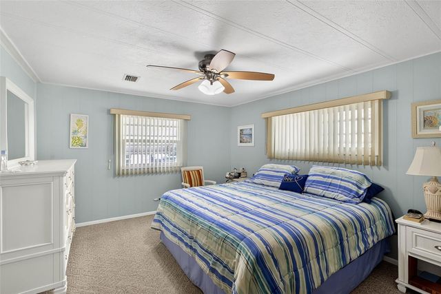 652 LA SALA, North Port, FL 34287