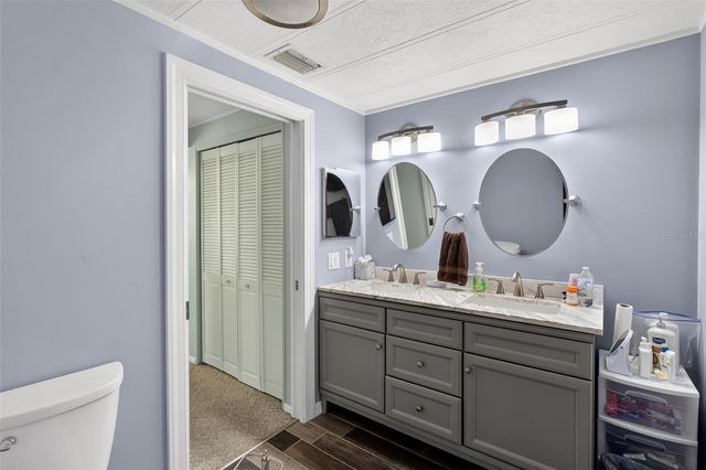 652 LA SALA, North Port, FL 34287