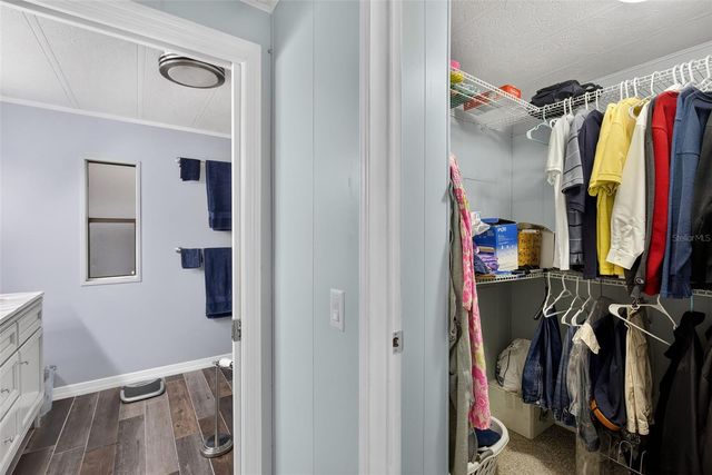 652 LA SALA, North Port, FL 34287