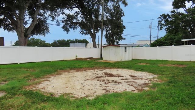 6543 34TH TERRACE N, St Petersburg, FL 33710
