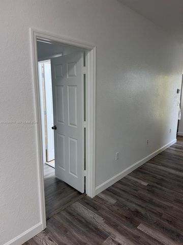 374 NE 27th Ave 203, Homestead, FL 33033