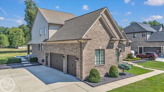 3941 Corkwood Drive, Sterling Heights, MI 48314