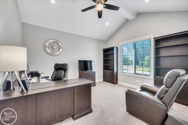3941 Corkwood Drive, Sterling Heights, MI 48314