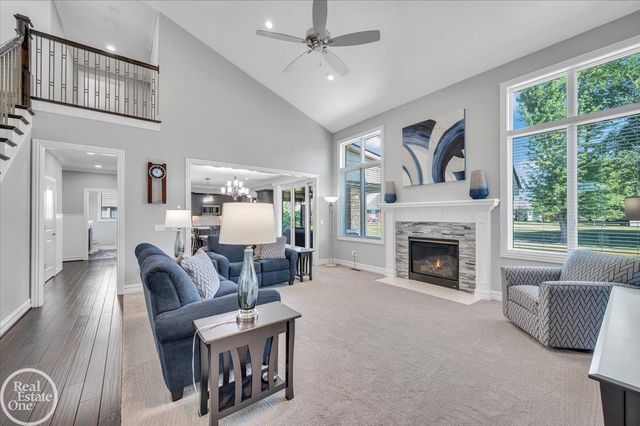 3941 Corkwood Drive, Sterling Heights, MI 48314