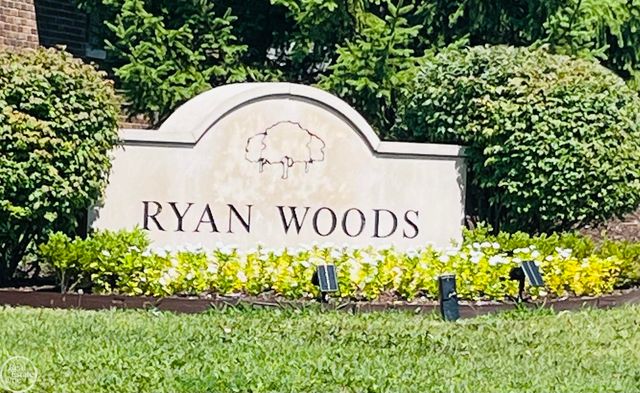 3941 Corkwood Drive, Sterling Heights, MI 48314