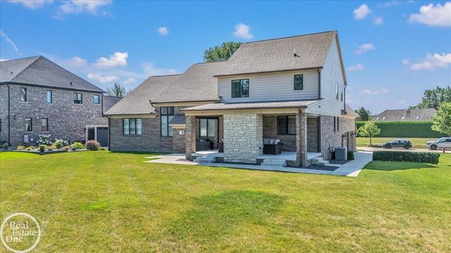 3941 Corkwood Drive, Sterling Heights, MI 48314