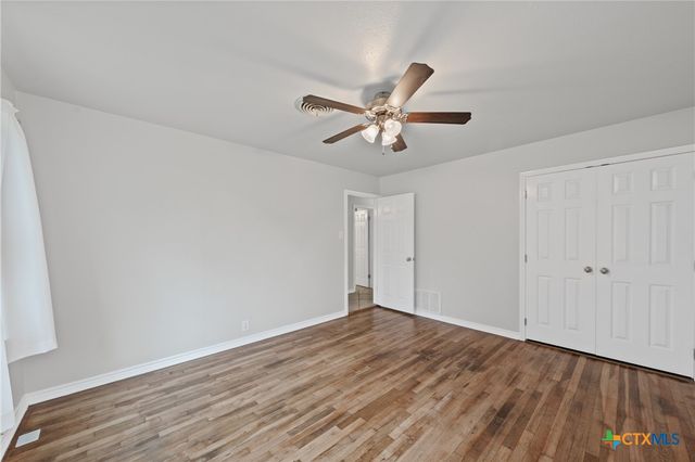 1401 LUKER Road, Belton, TX 76513