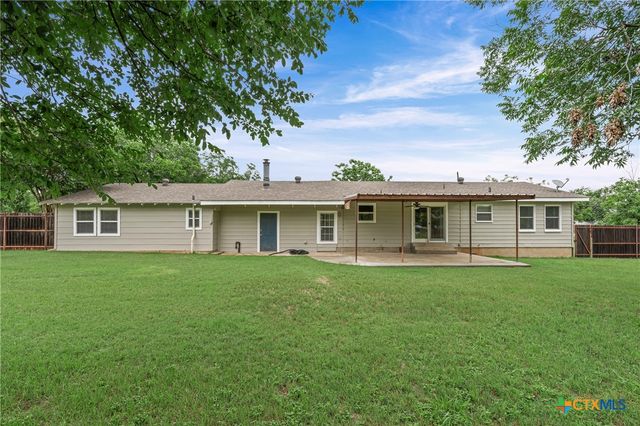 1401 LUKER Road, Belton, TX 76513