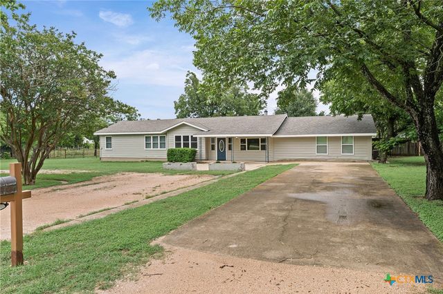 1401 LUKER Road, Belton, TX 76513