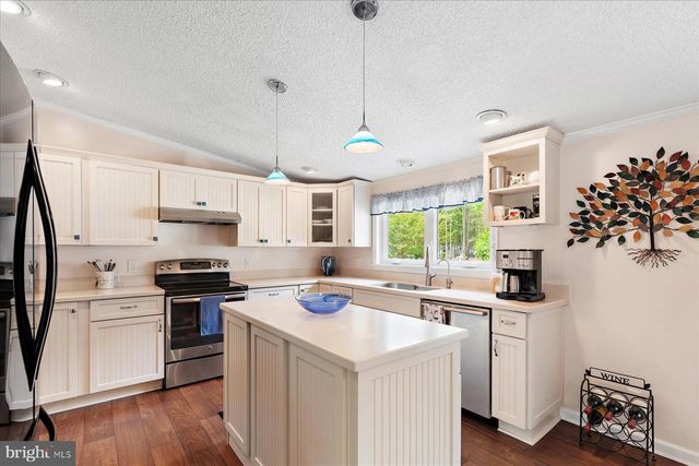 35978 SQUIRRELS RUN CIR, Ocean View, DE 19970