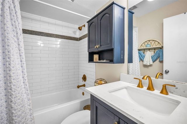 918 WINDWARD WAY, Palm Harbor, FL 34685