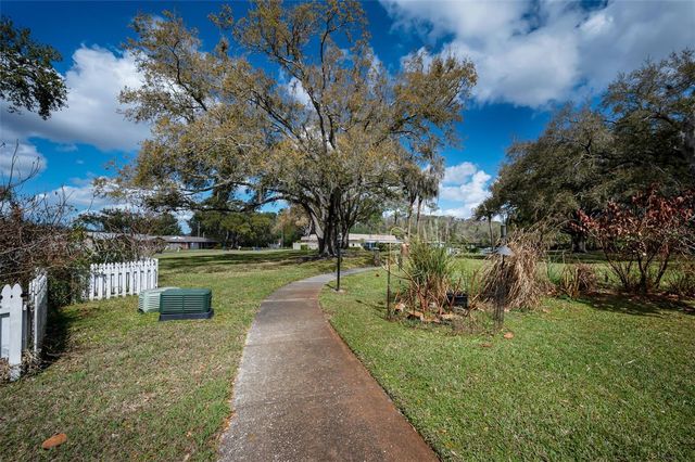 918 WINDWARD WAY, Palm Harbor, FL 34685