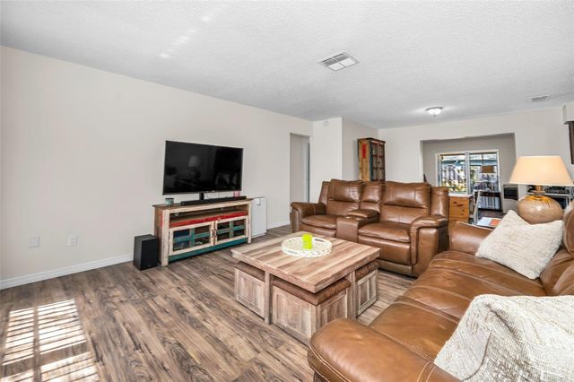 918 WINDWARD WAY, Palm Harbor, FL 34685