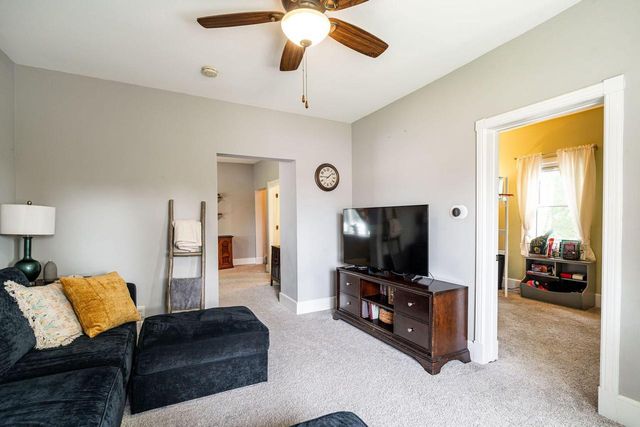 12500 Knoll ROAD, Elm Grove, WI 53122