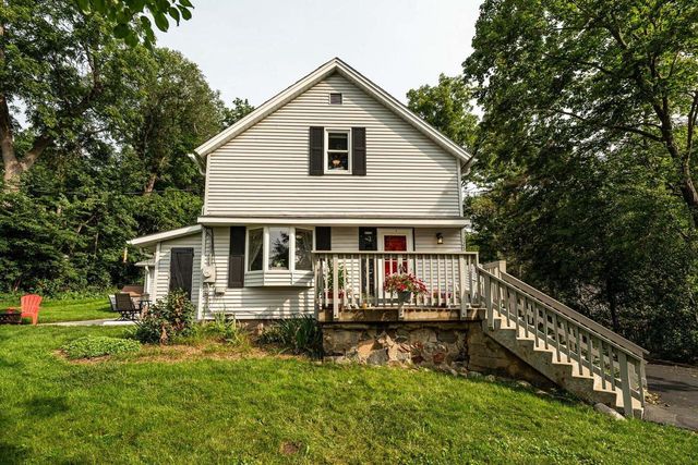 12500 Knoll ROAD, Elm Grove, WI 53122