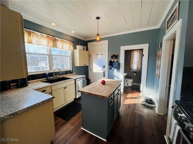 1958 Newark Road, Zanesville, OH 43701