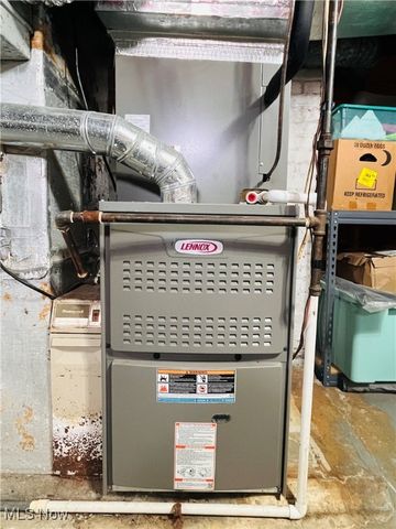 1958 Newark Road, Zanesville, OH 43701